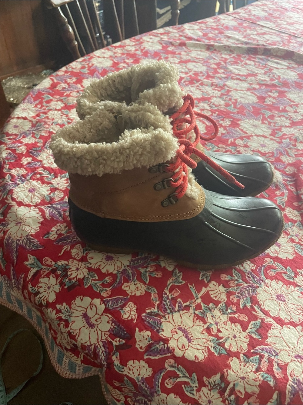 Sperry women’s Sherpa 8 Eeuc! Treads Eeuc! Boots rain snow